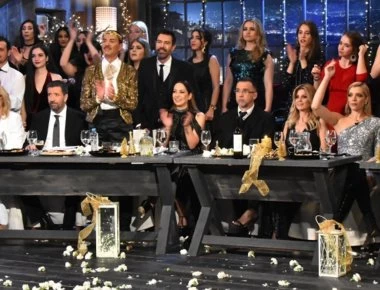 Μιλλούση- Κωστάκη «αναστάτωσαν» με το τσιφτετέλι τους το πλατό του Σπύρου Παπαδόπουλου (βίντεο)